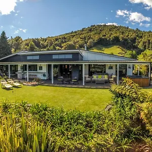 4* Bed & Breakfast Lights Boutique